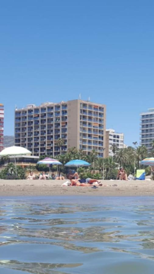 ベナルマデナEstudio Puerto Marinaアパートメント エクステリア 写真
